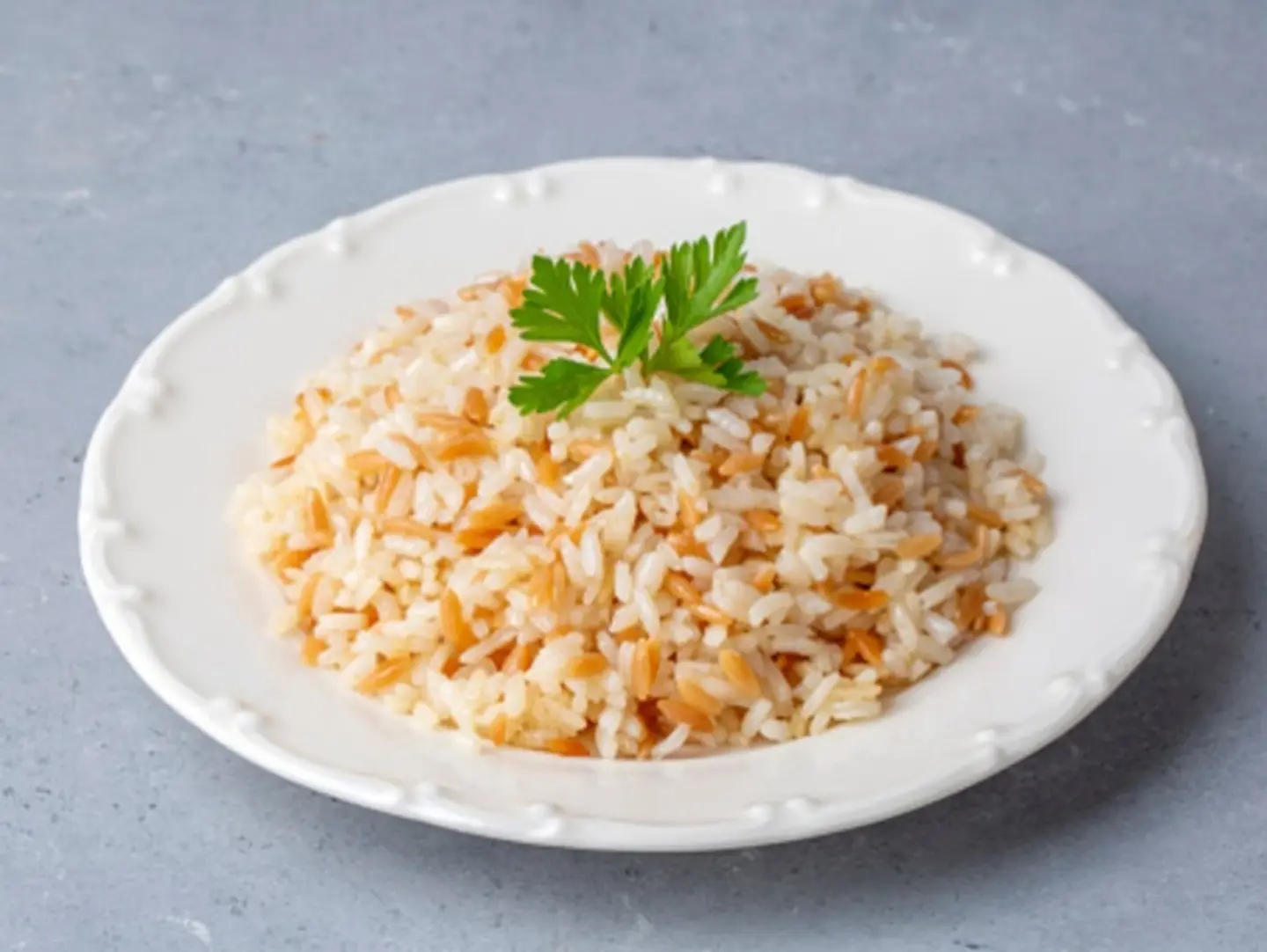 طبق ارز سادة