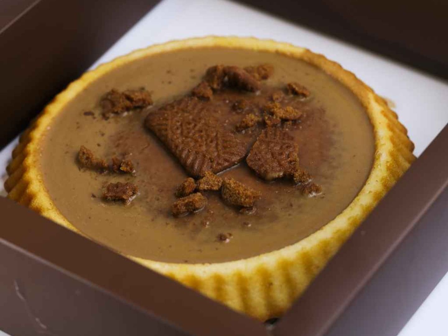 English Cake Lotus