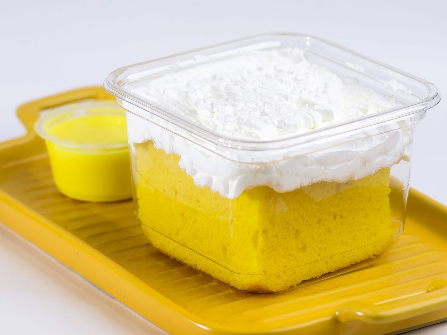 Small Saffron Cake