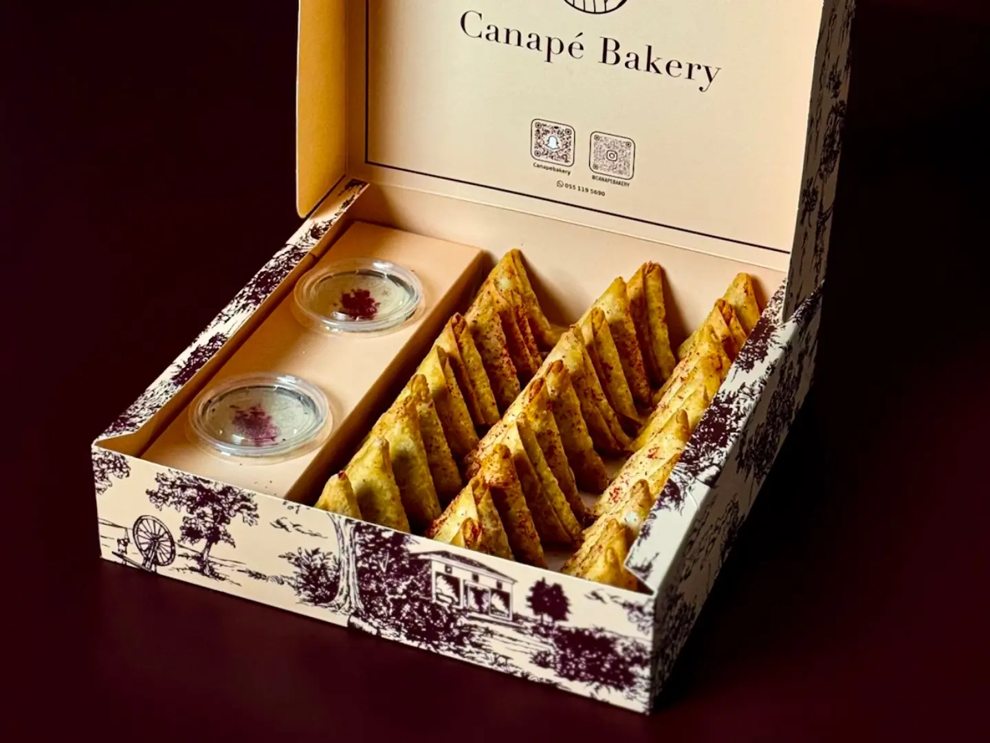 Mixed Beef, Chicken, And Cheese Box