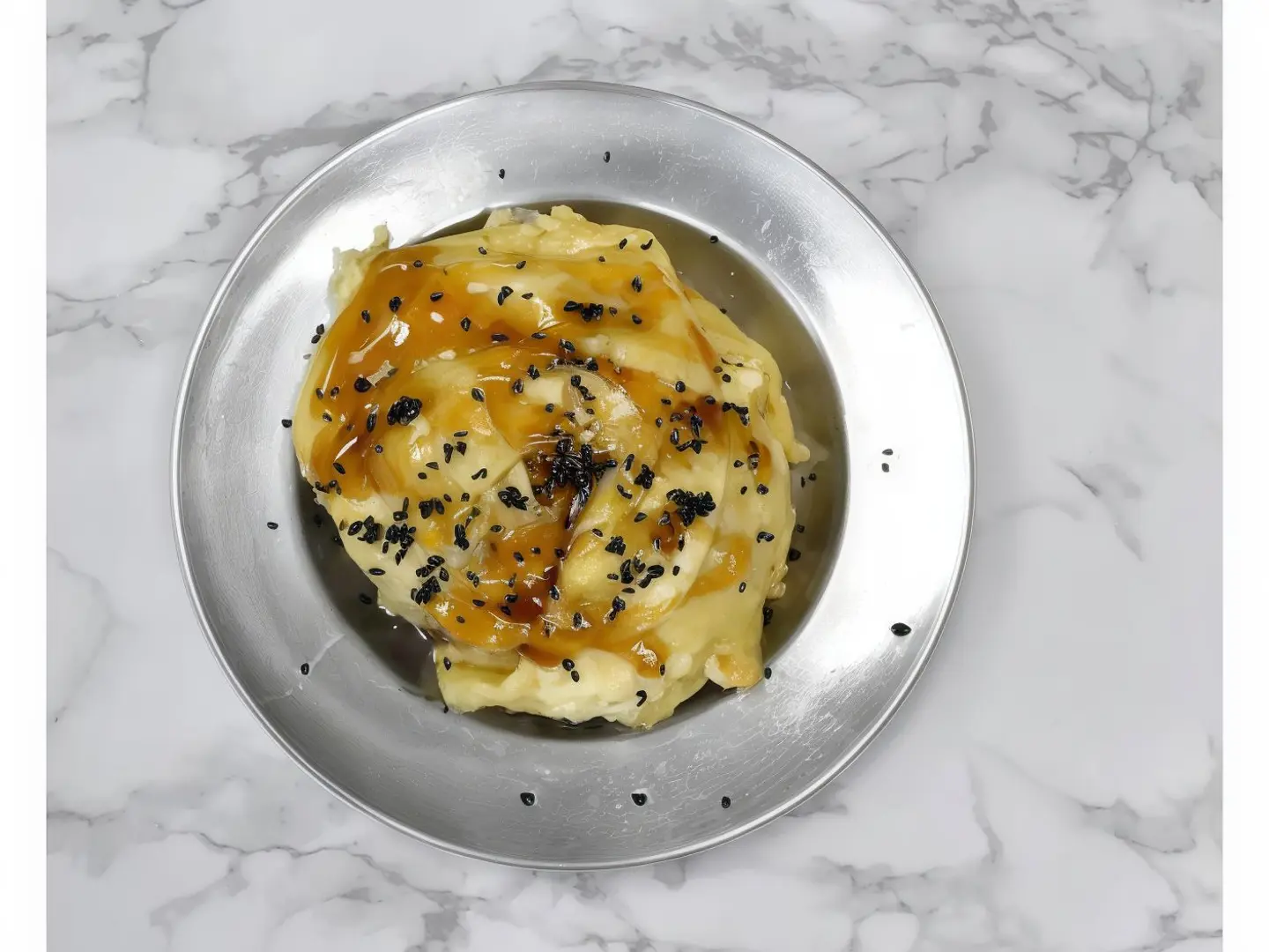 ملوح لبنة عسل