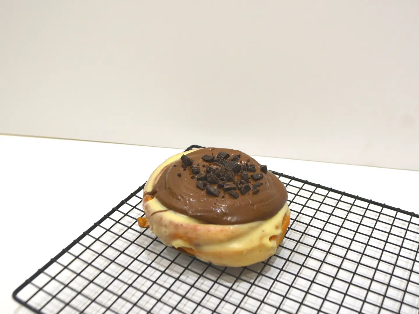 سينابون بحشوة الشوكولاته