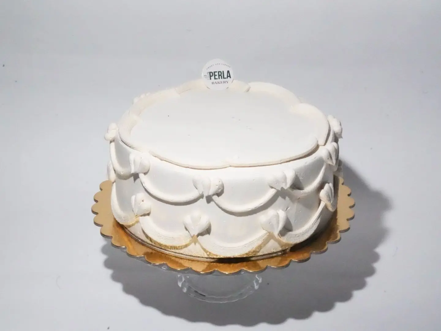 Cake With Caramel Filling - Size 20