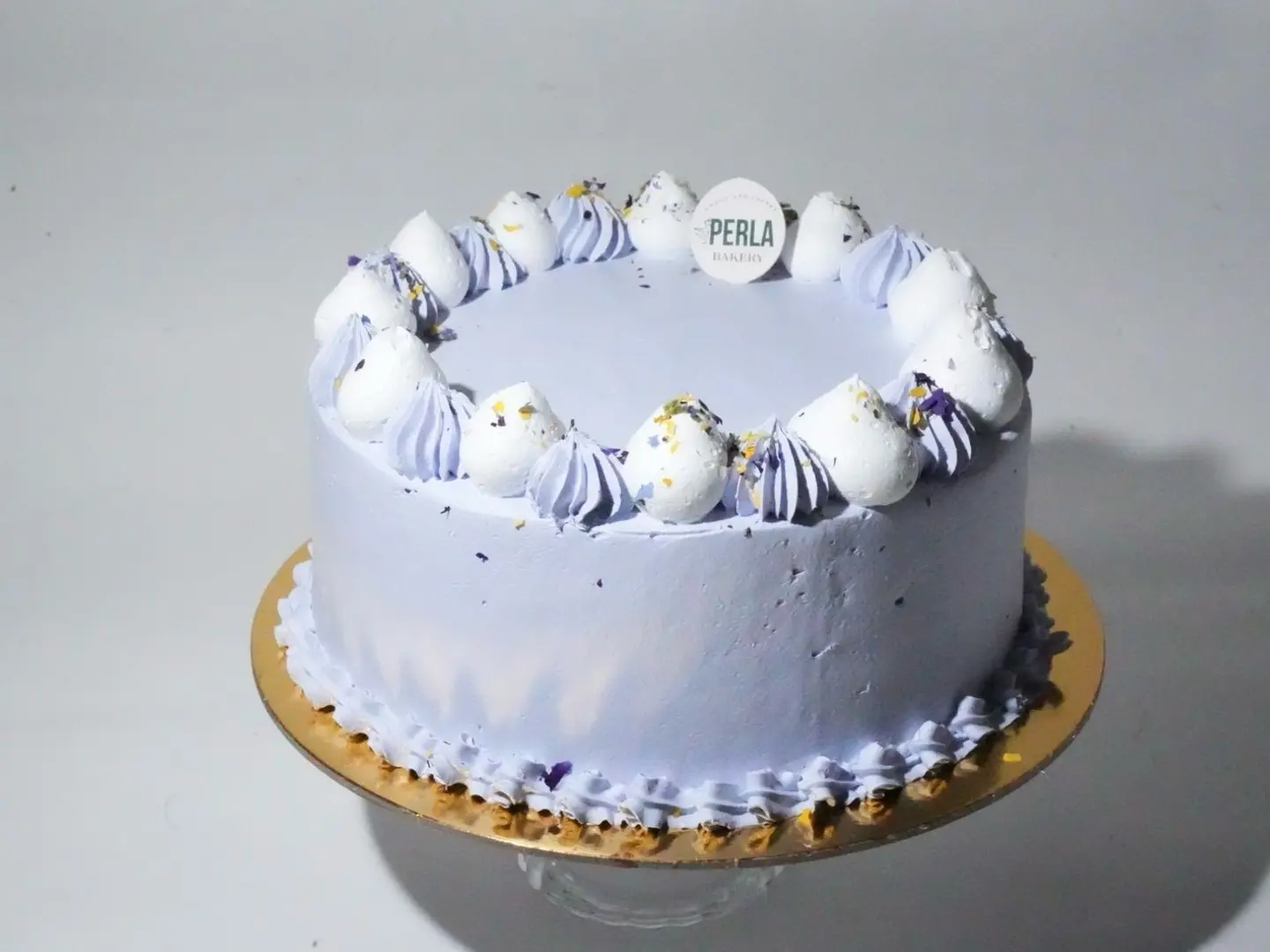 Cake With Lemon And Berry Filling - Size 20