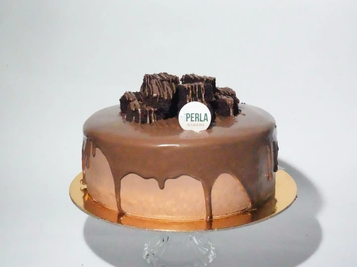 Cake With Nutella Filling - Size 20