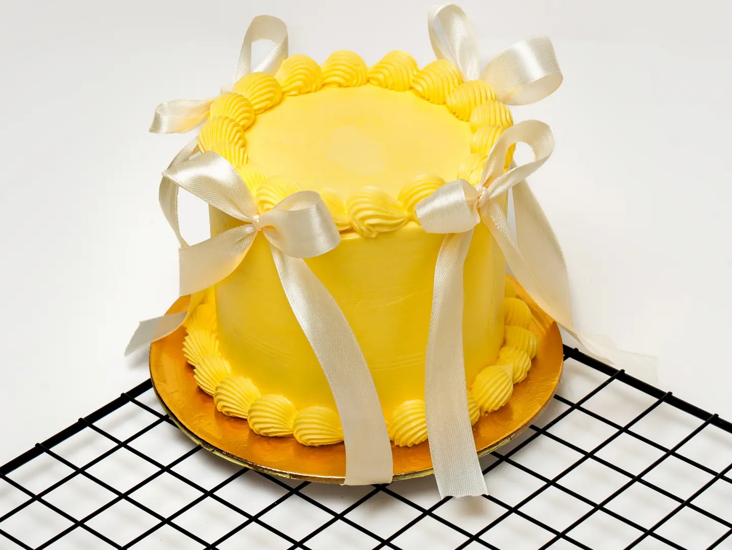 Raspberry And Lemon Cake