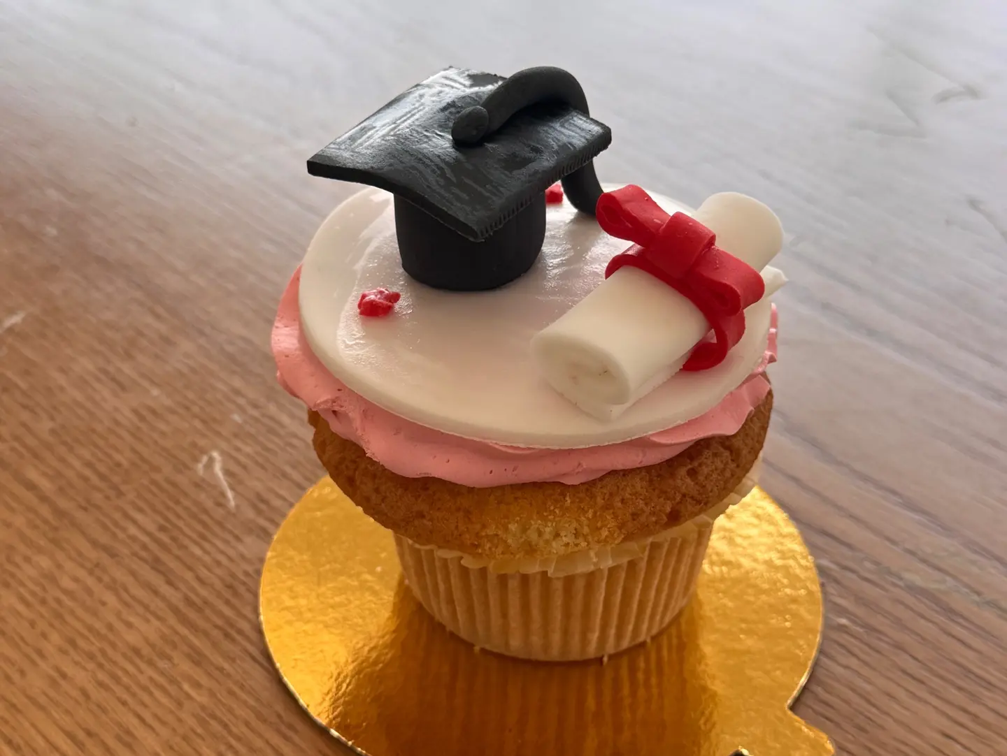 كب كيك التخرج