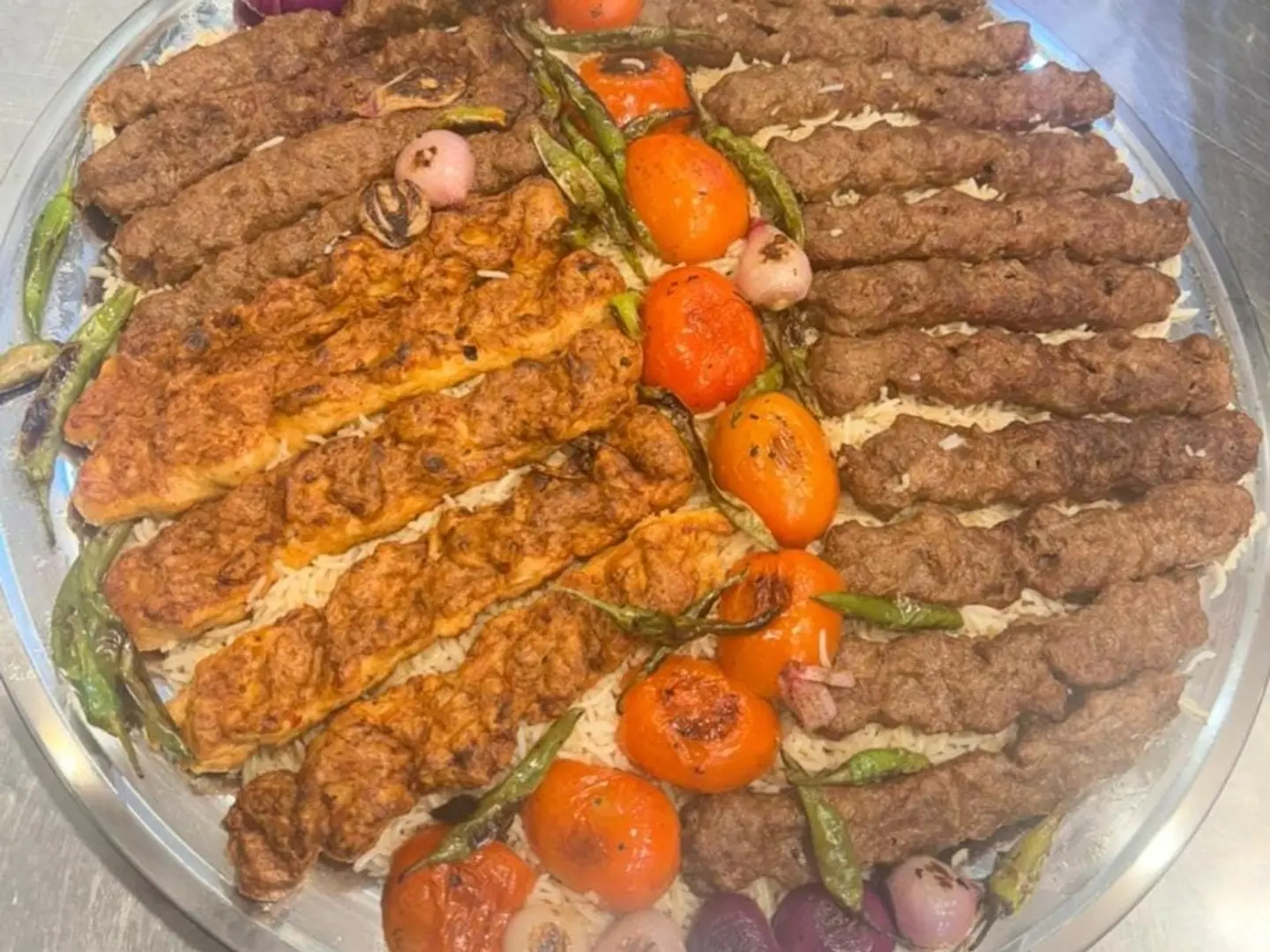 صينية مشاوى مشكل 2 كيلو مع الارز