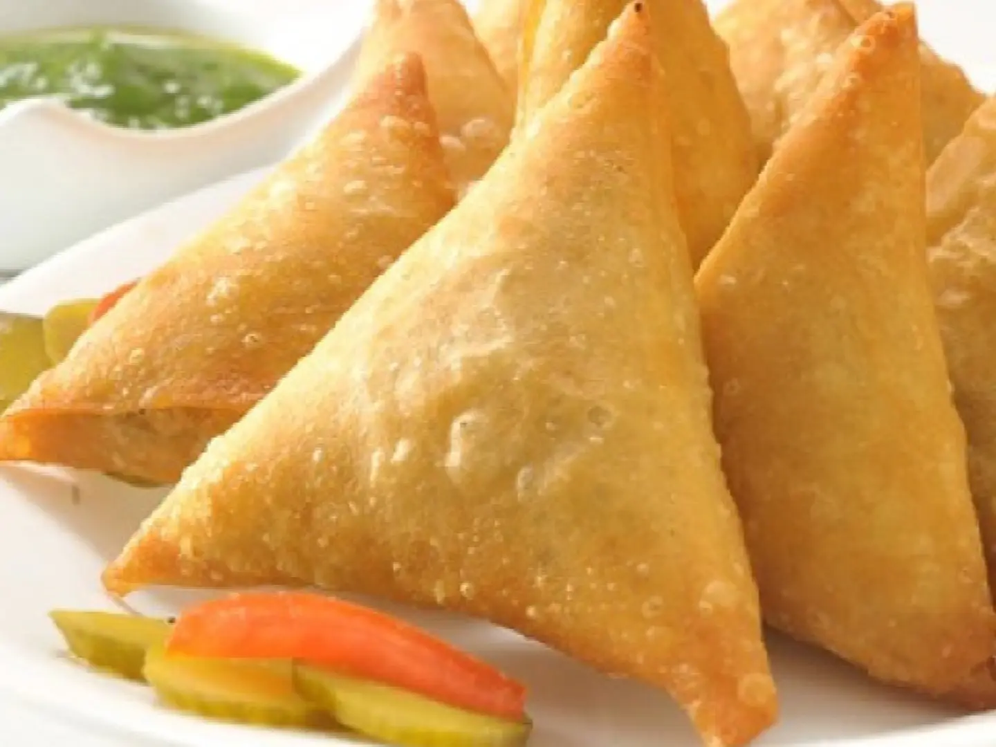 سمبوسة جبن مالح