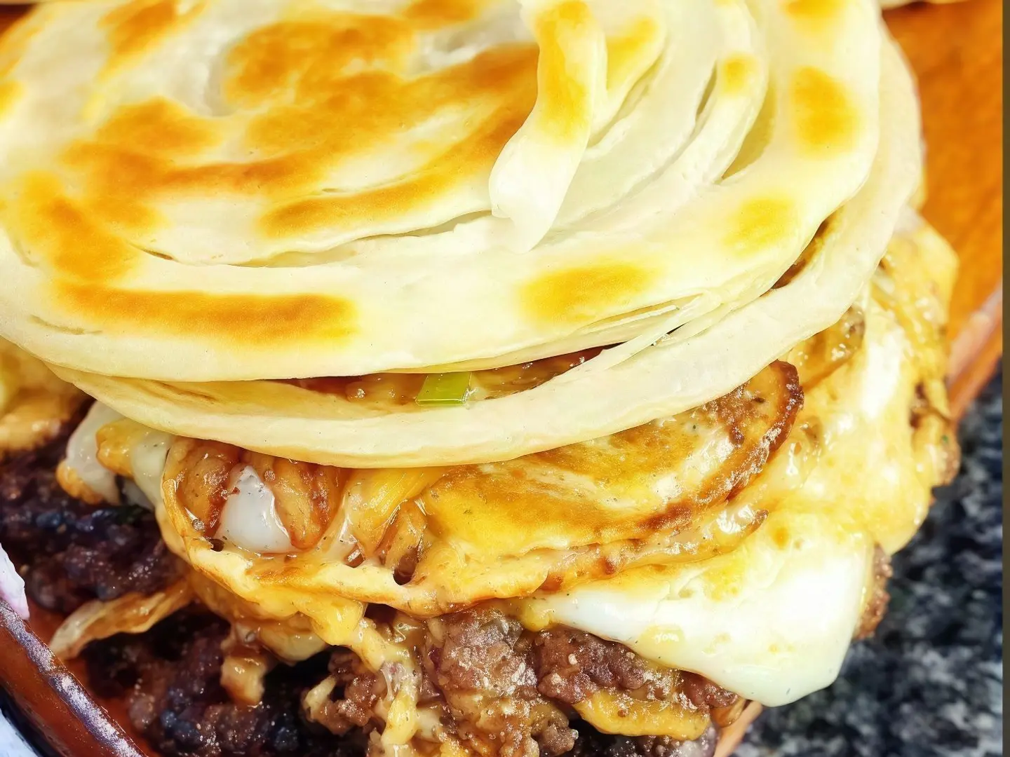 برجر شاباتي باللحم البقري