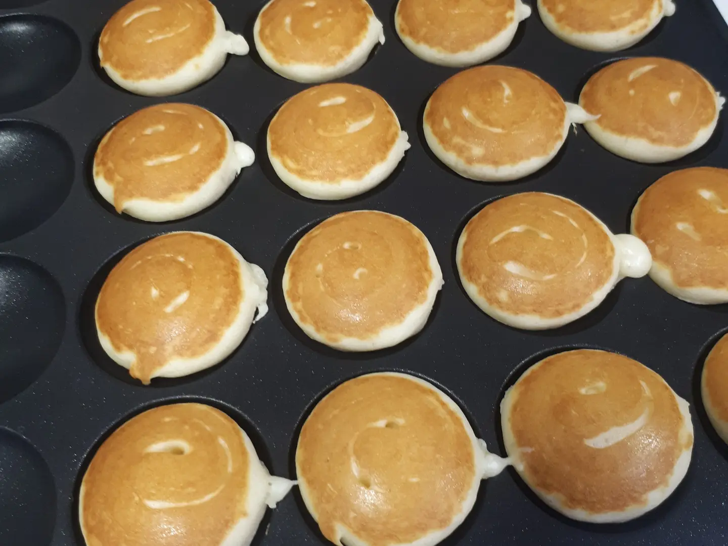 بانكيك لوتس كبير 20 حبة