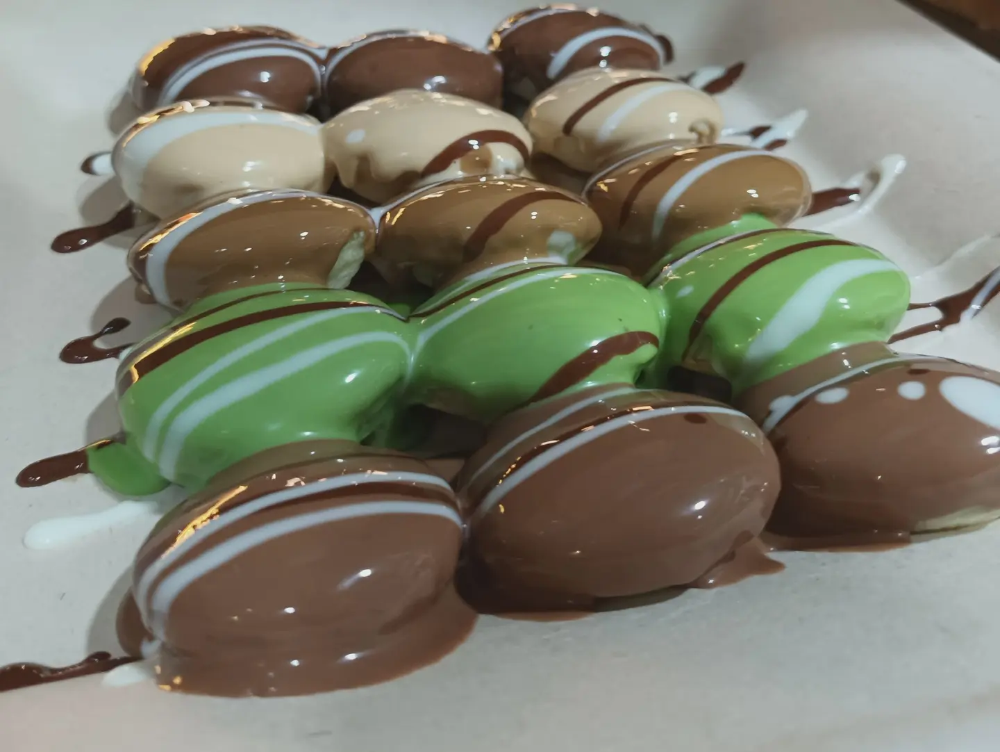 بانكيك مكس جميع الصوص كبير 20 حبة