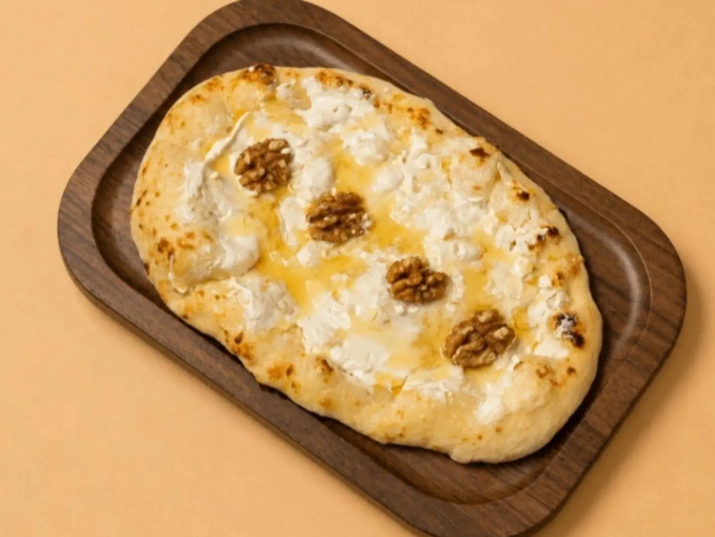 لافينو لبنة بالعسل