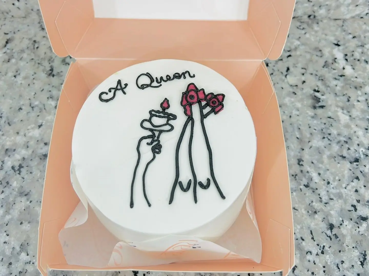 كعكة كوين حجم صغير 1