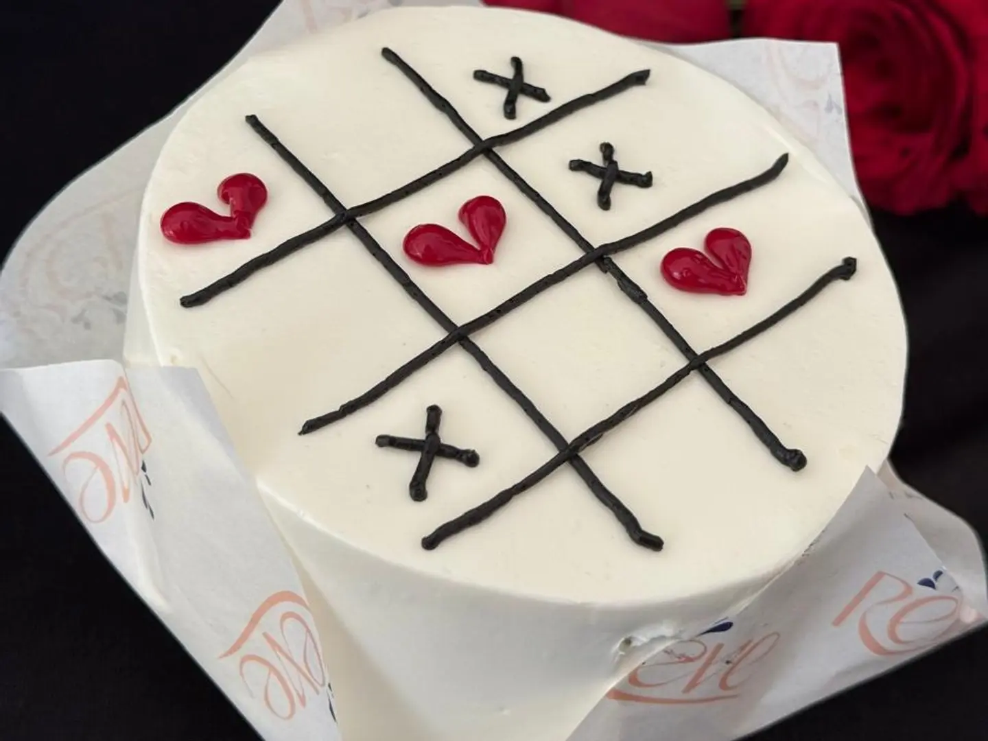 كعكة عيد الحب 4 حجم صغير