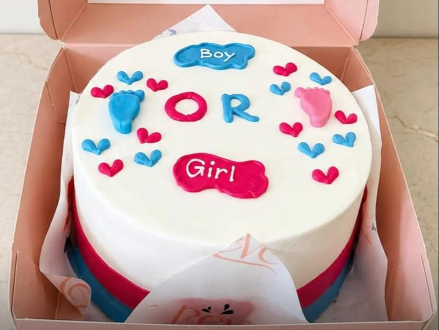 Gender Reveal Cake 4 Small Size