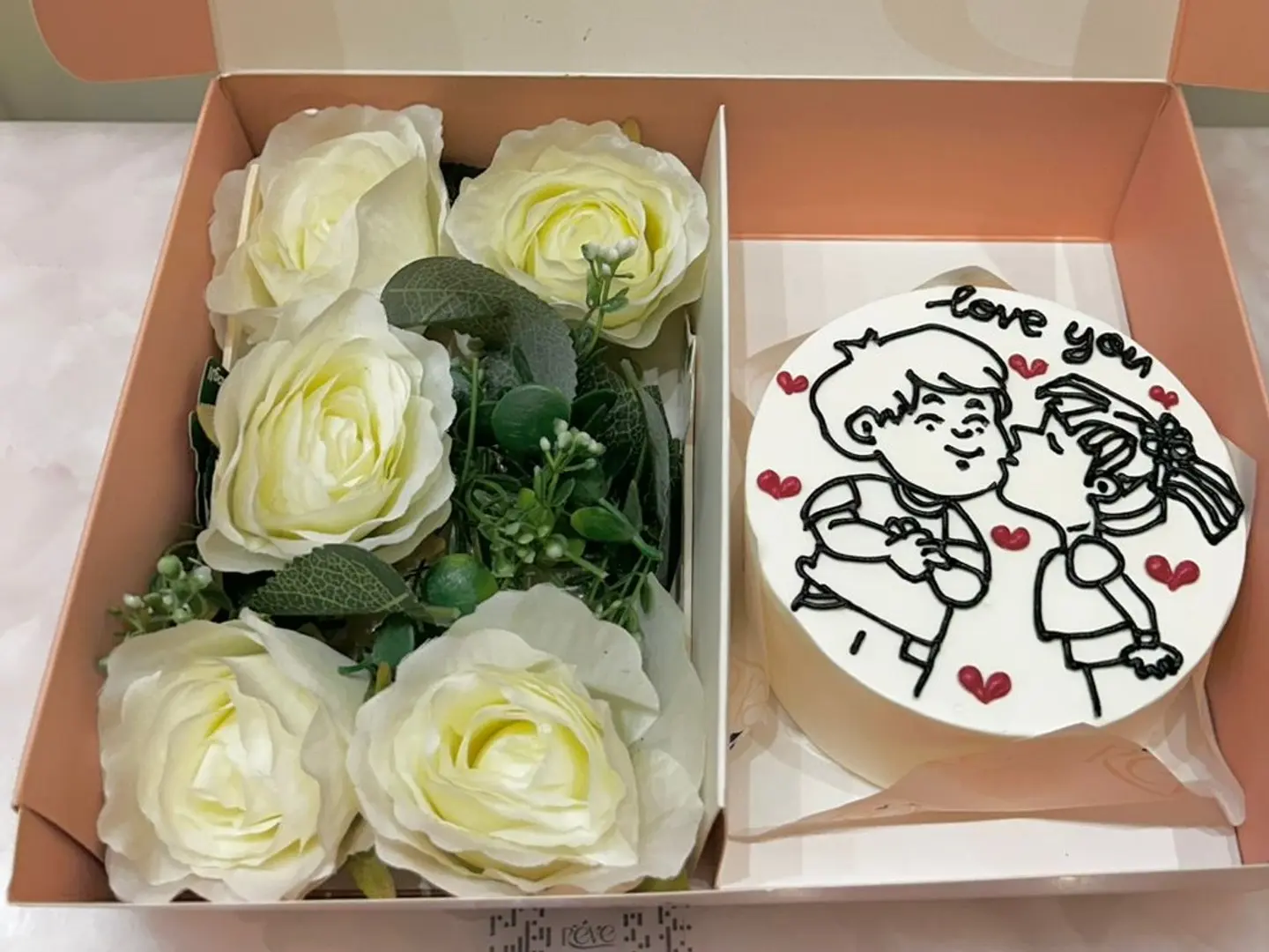 كعكة أحبك - 5 حجم صغير