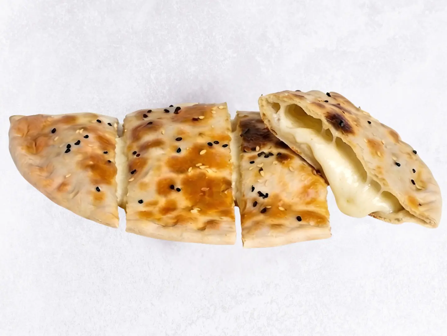 فطيرة جبنة عكاوي