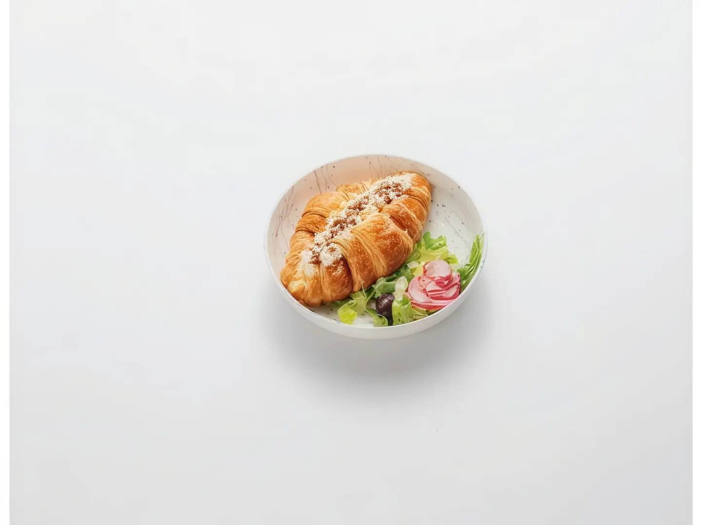 Overlap Flavors Croissant