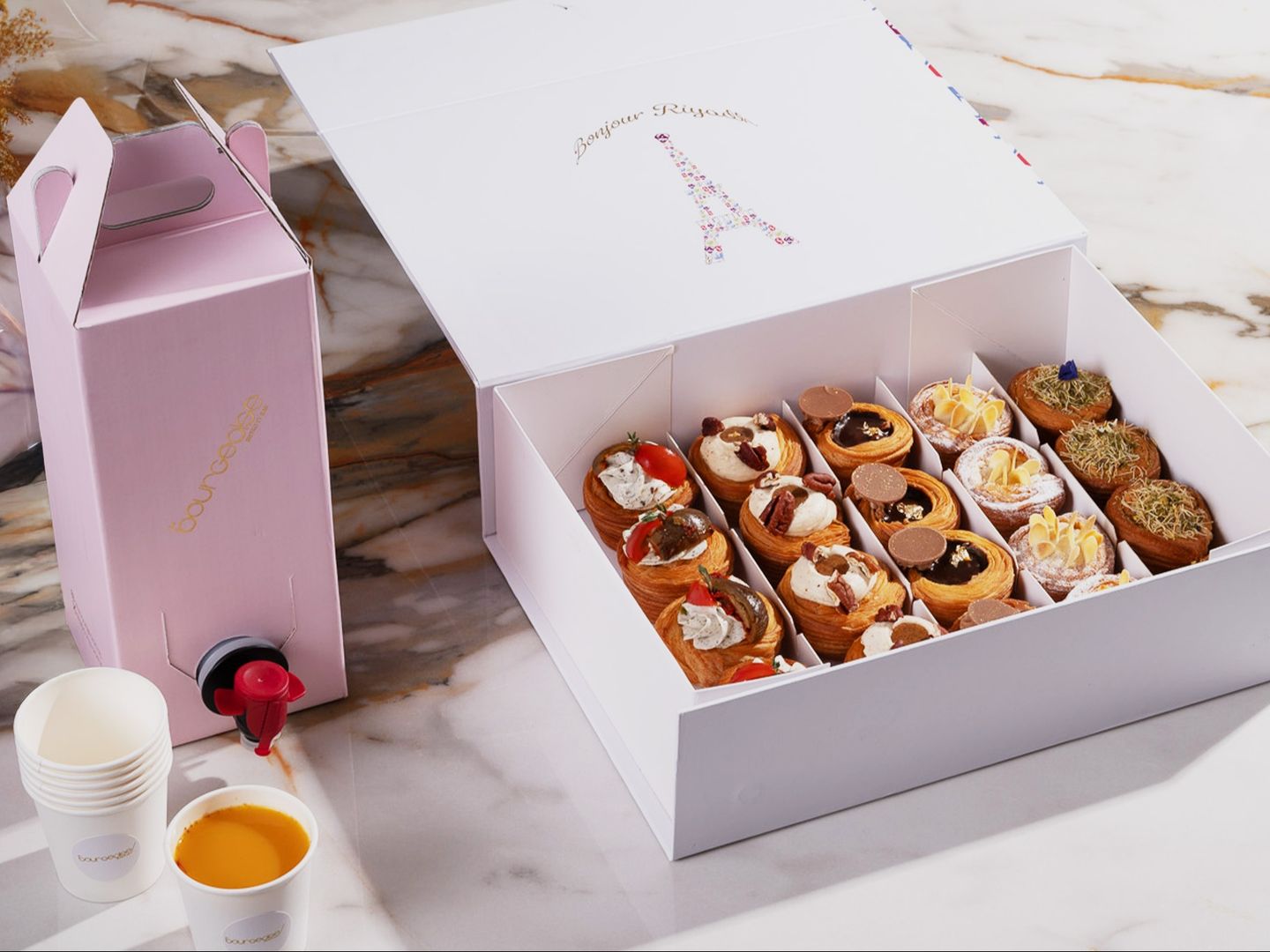 Mini Danish Box+ 1 L Coffee Day