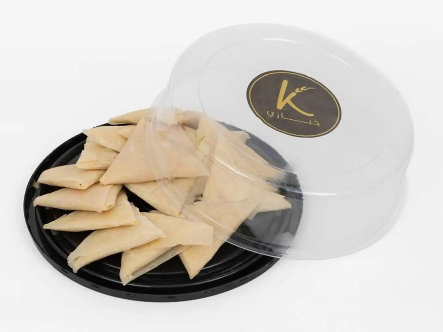 سمبوسة ابيض مفرزنة جبن