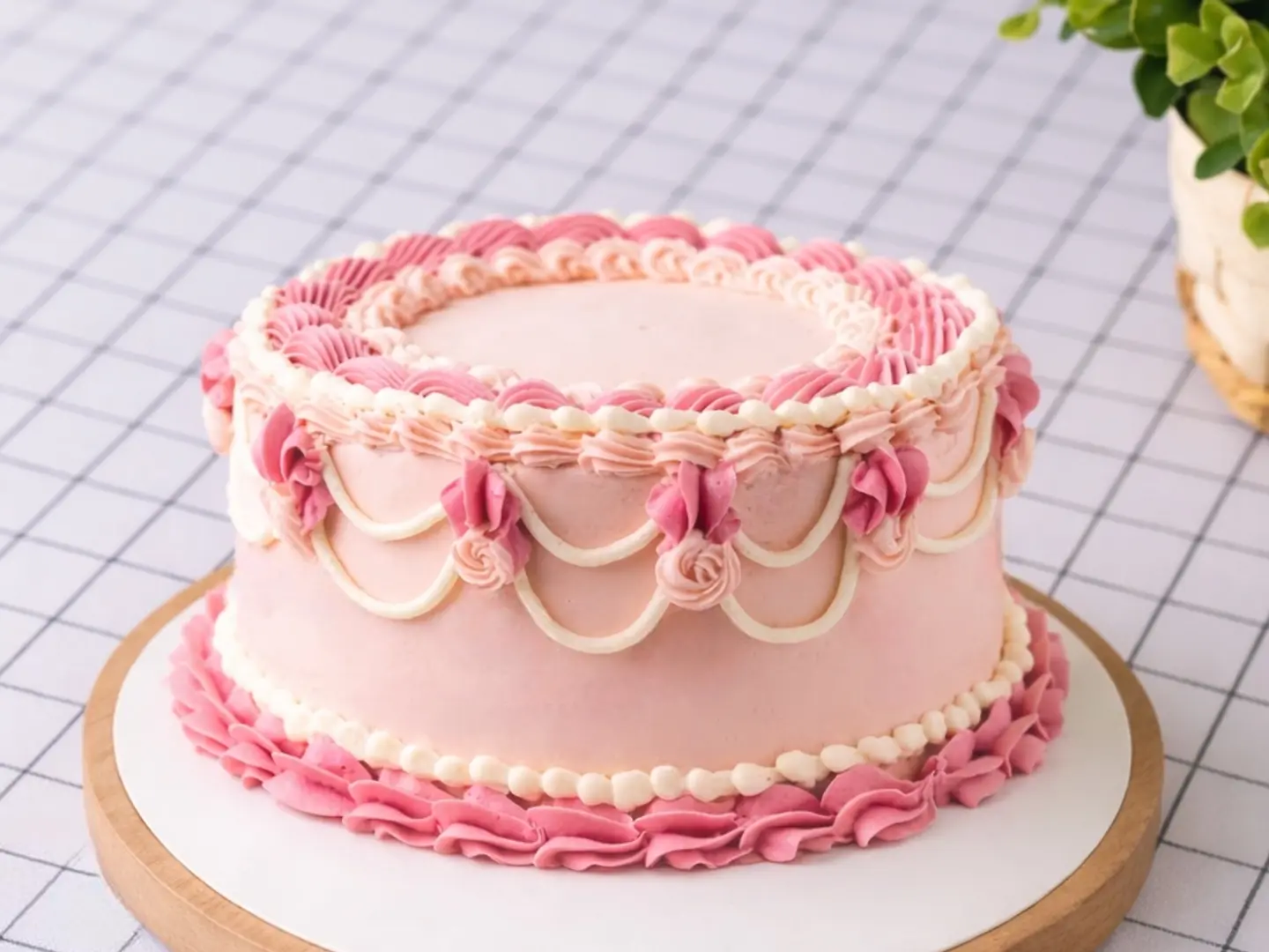 لنش كيك روزي شوكولا