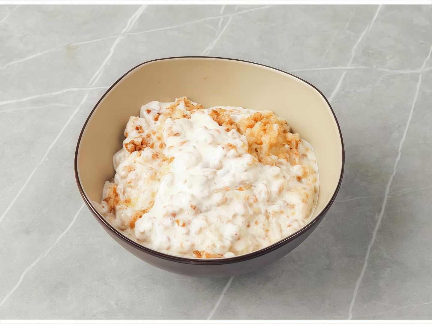 Cream Areekah