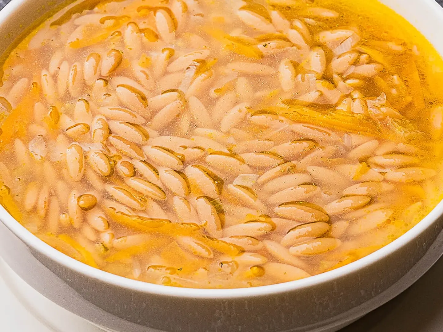 شوربة لسان عصفور