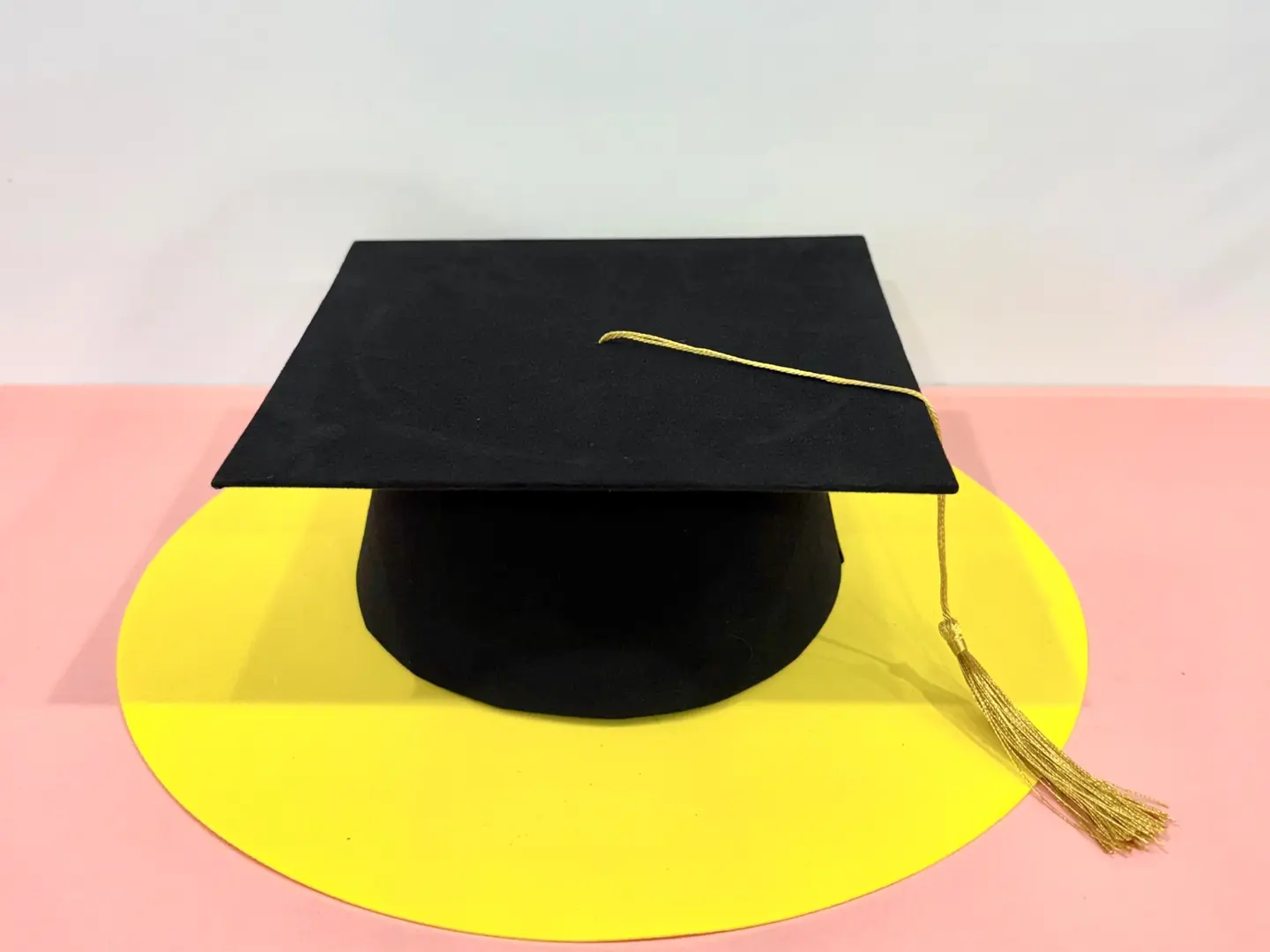 قبعة التخرج