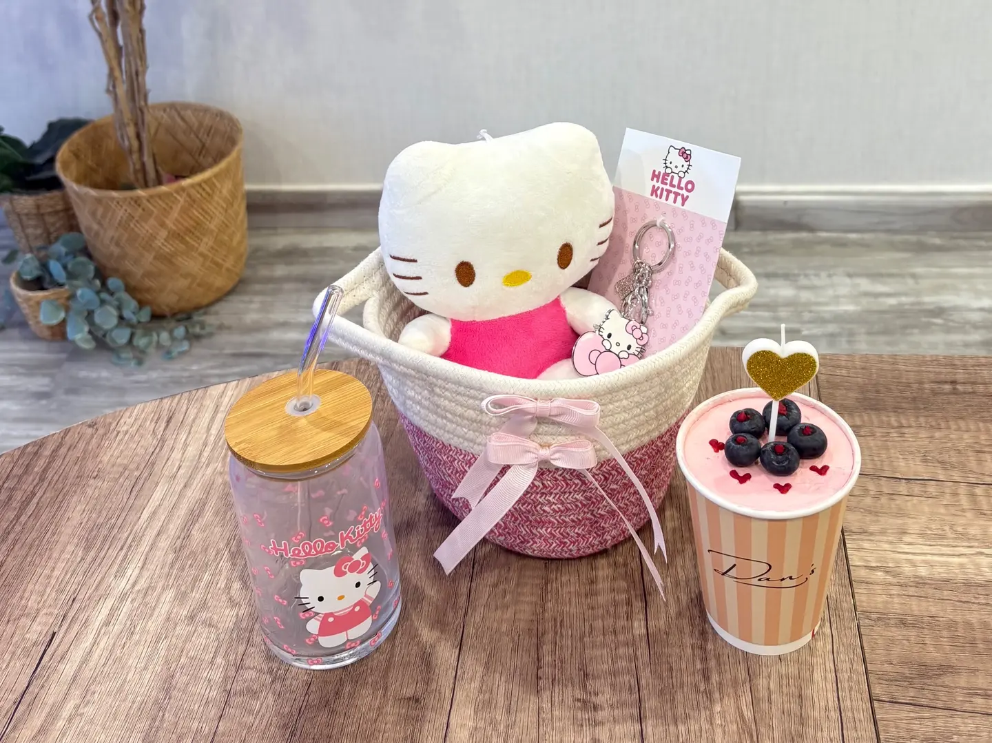 هدية هيلو كيتي