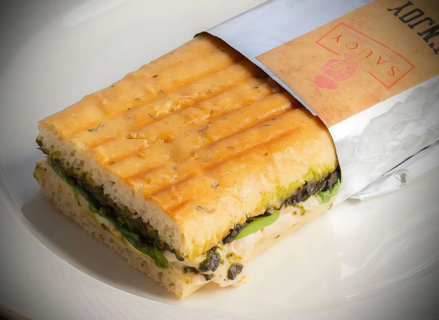 ساندوتش التونا