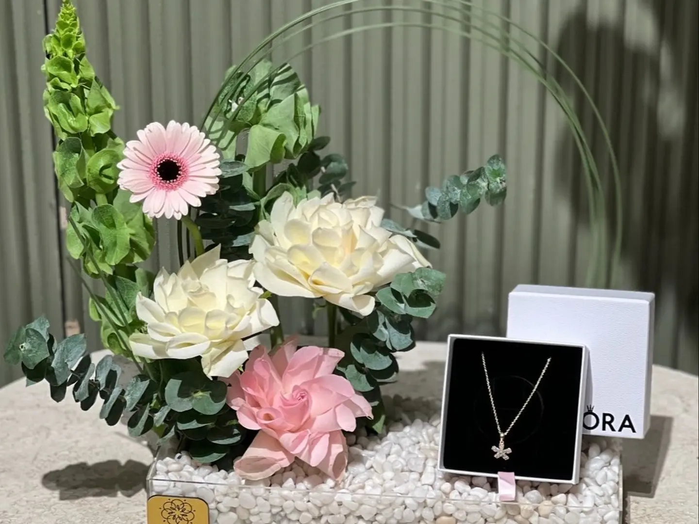 Pandora Bracelet And Natural Flower