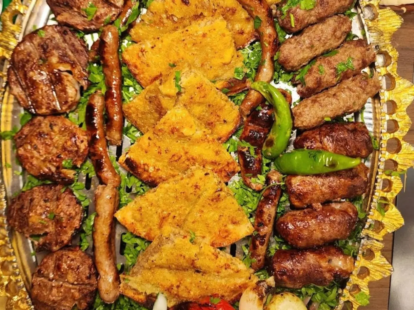 شوايه الوحوش