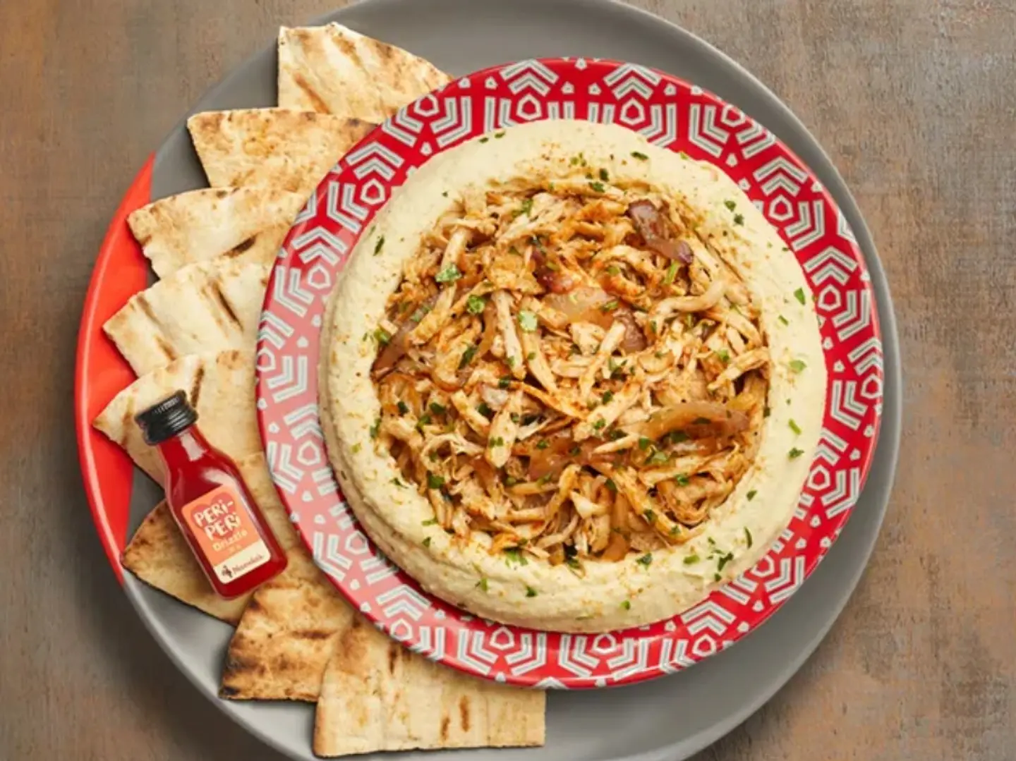 حمص مع الدجاج المسحب