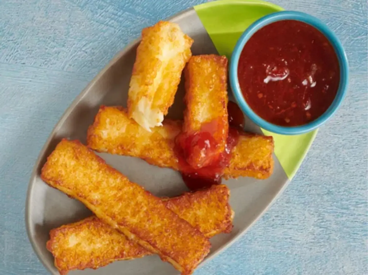 شرائح حلومي مع مربى الفلفل