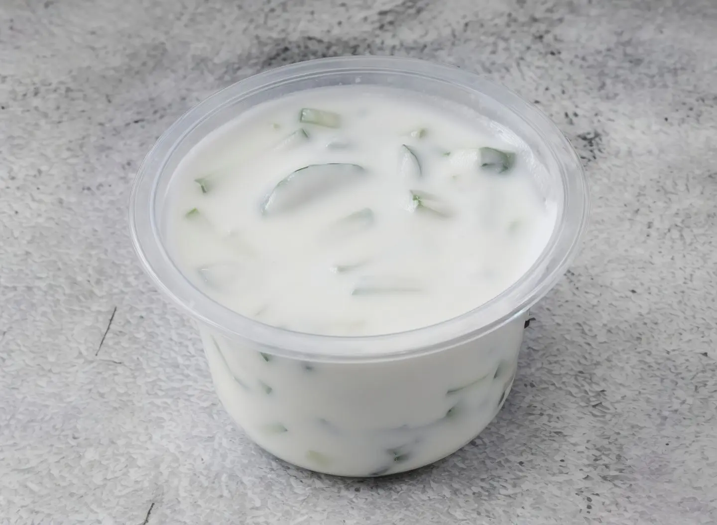 سلطة لبن