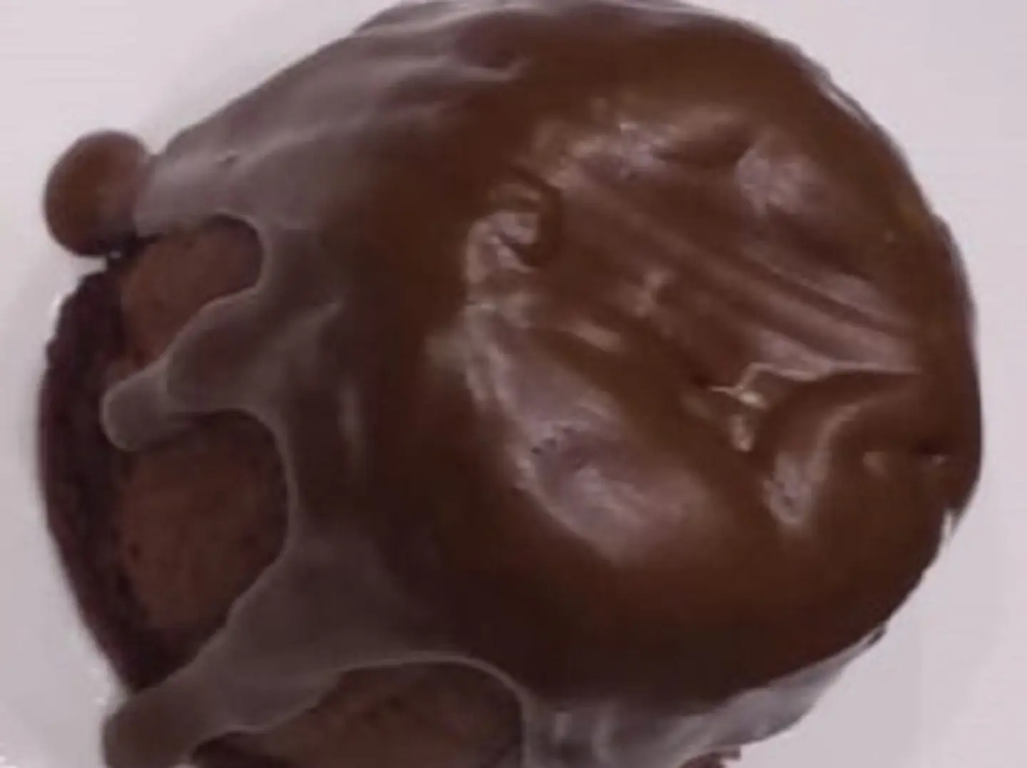 مولتن كيك بي اند اس