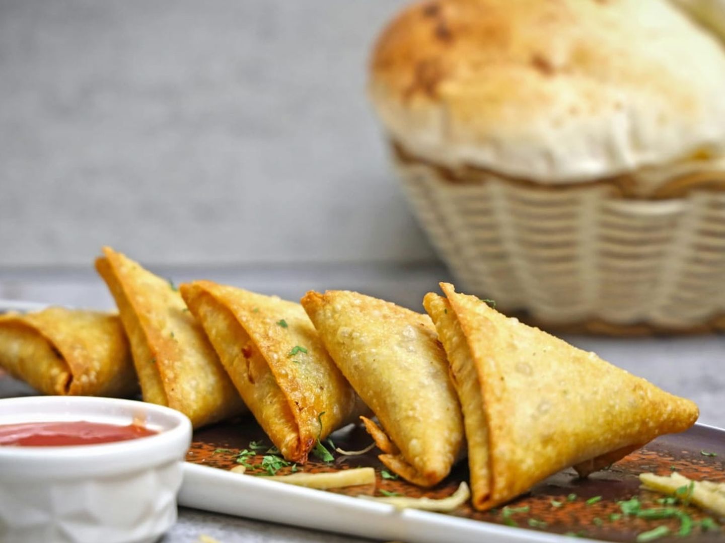 Samosa Mix Kilogram (Chicken,Meat,Cheese,Vegetables)