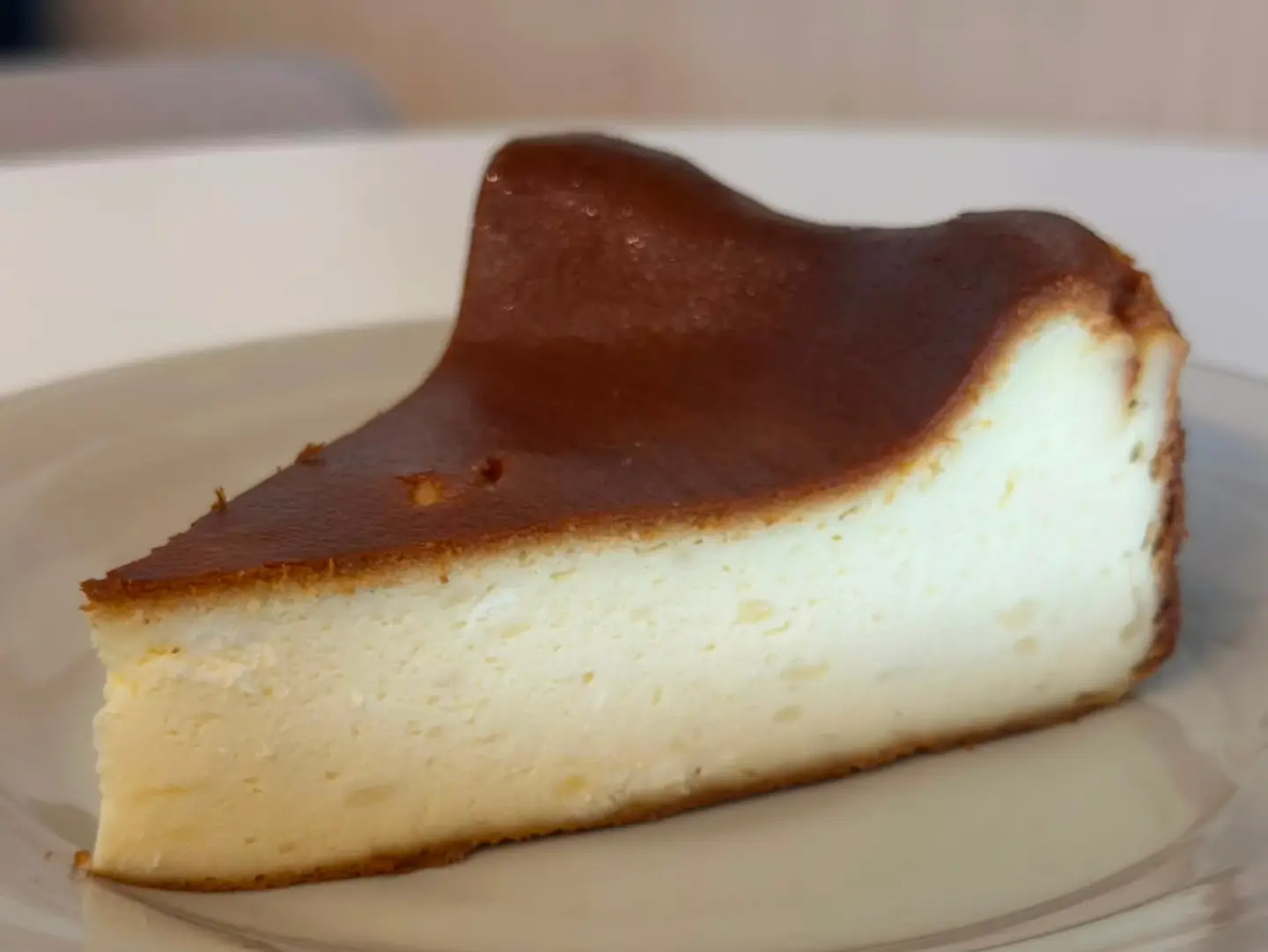 Signature San Sebastián Cheesecake