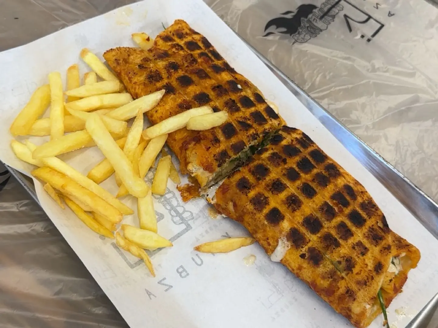 ساندويش تكا لحم عادي