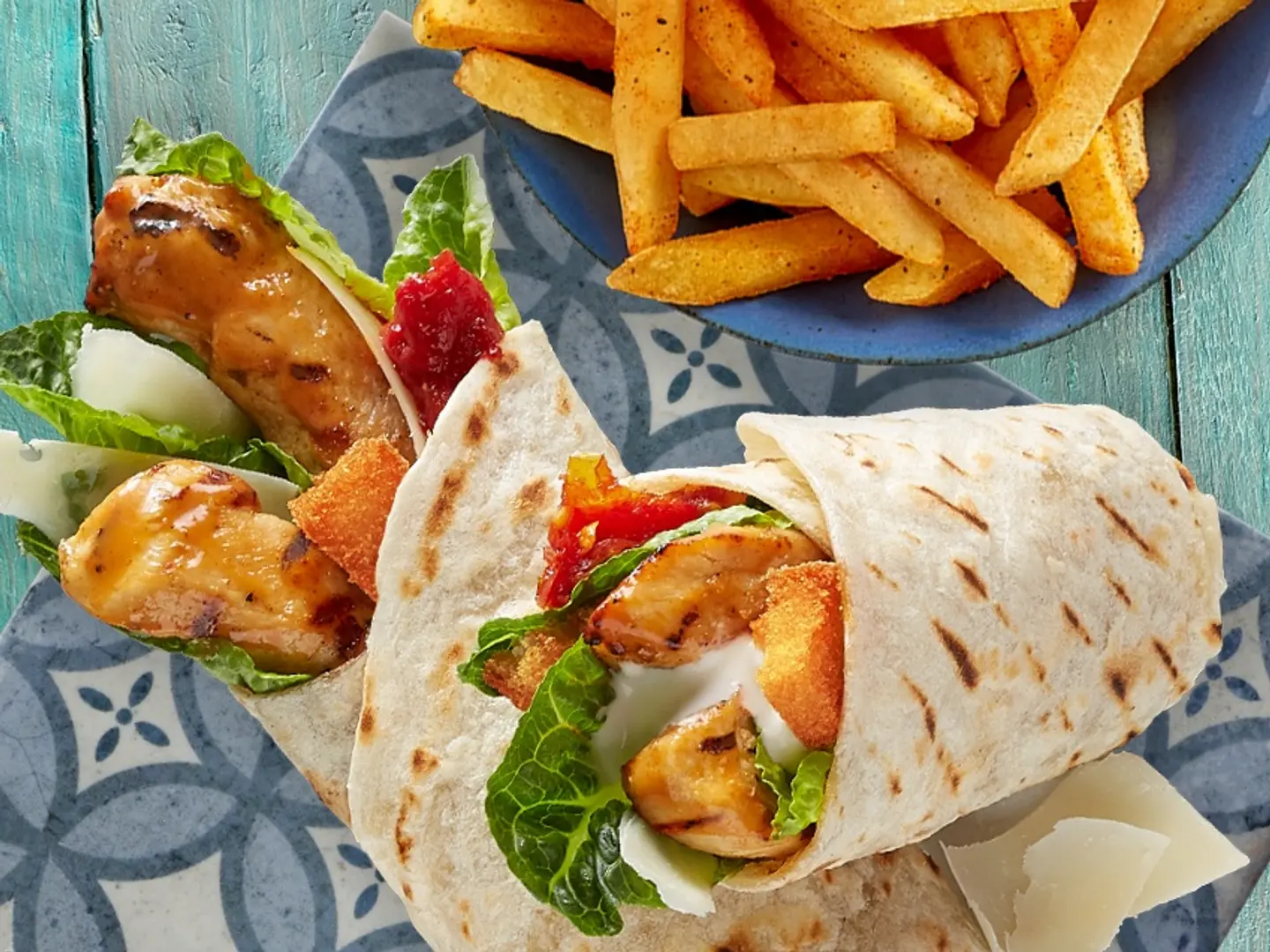 Chicken Caesar Wrap + 1 Regular Side