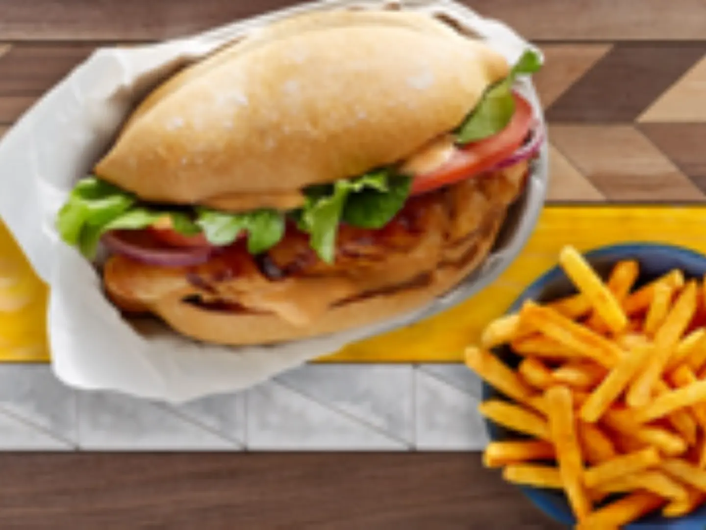 Classic Nando's + 1 Regular Side