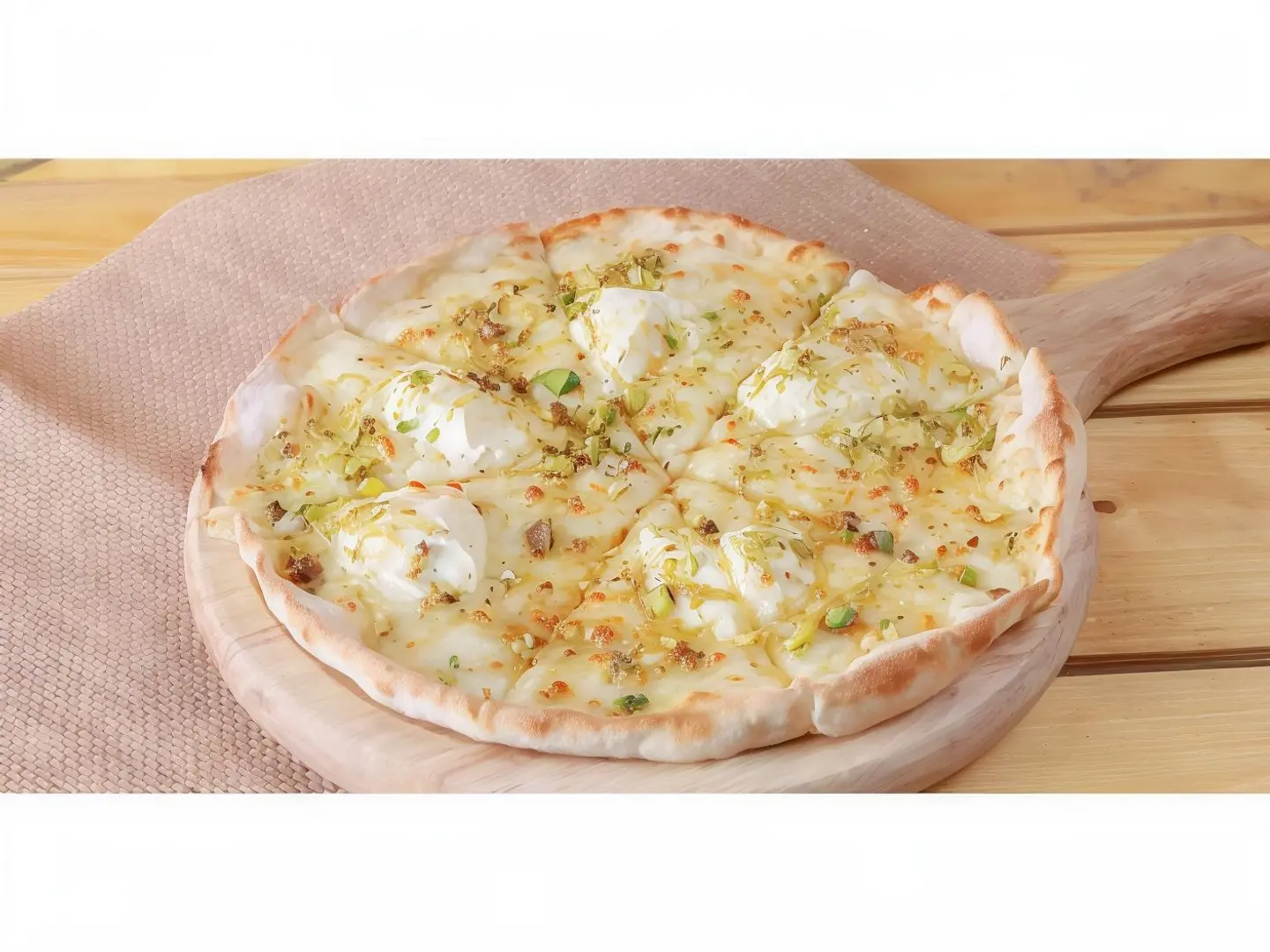 Nest Of The Bulbul Pizza