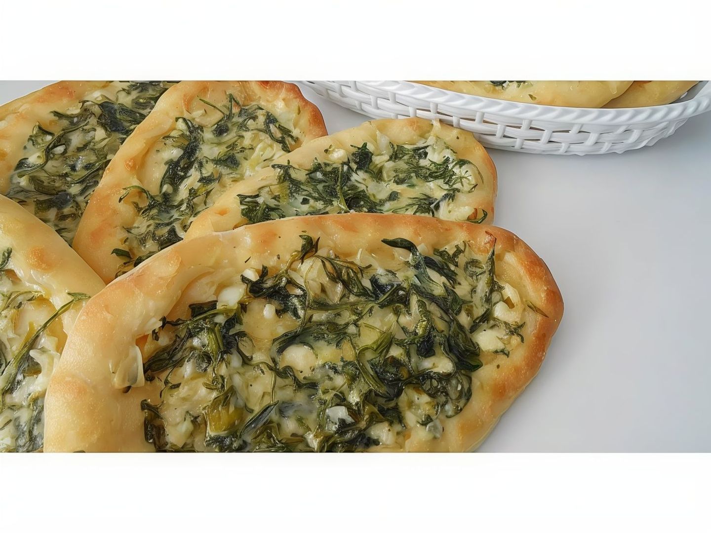 Spinach With Eggs