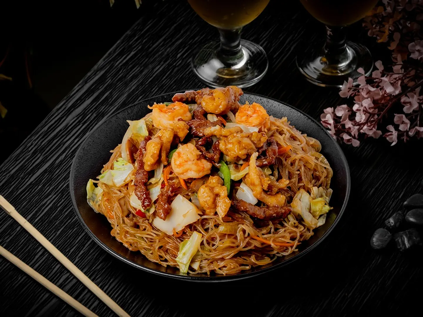 مكس نودلز بيهون