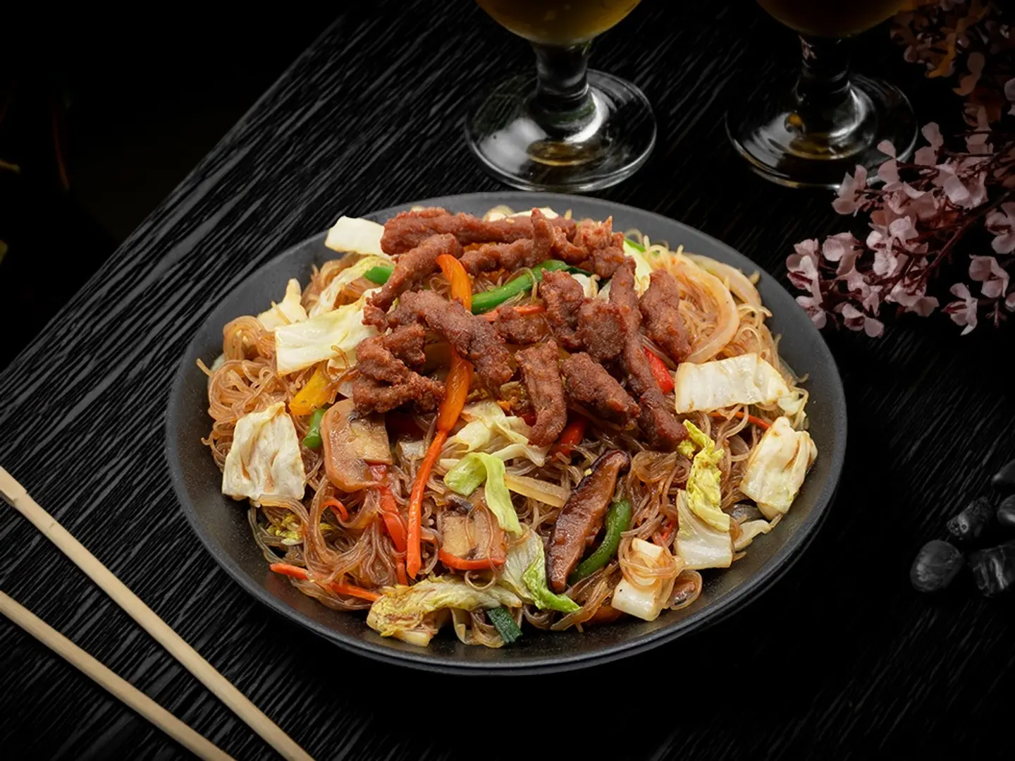 نودلز بيهون لحم