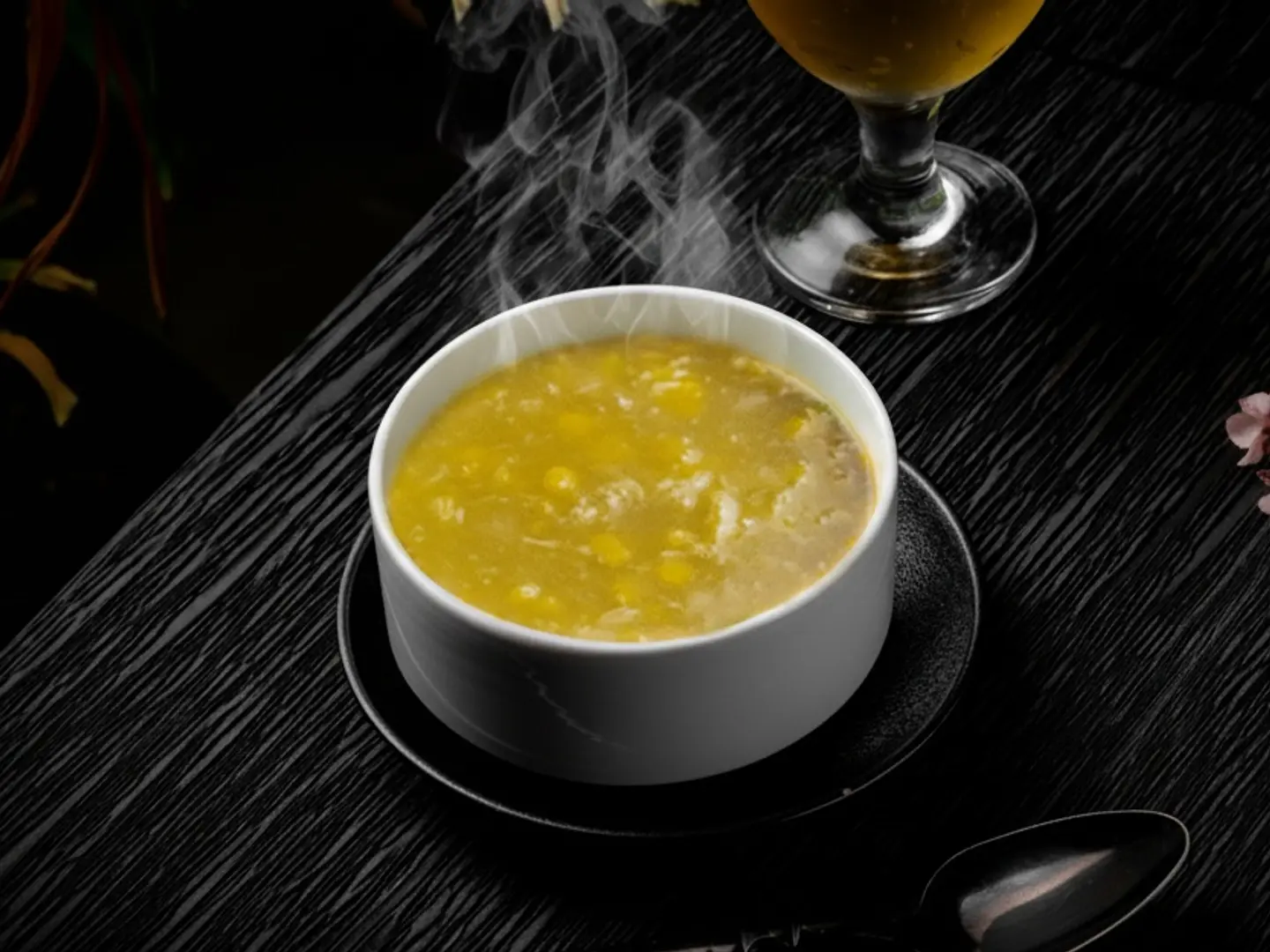 شوربة دجاج بالذرة