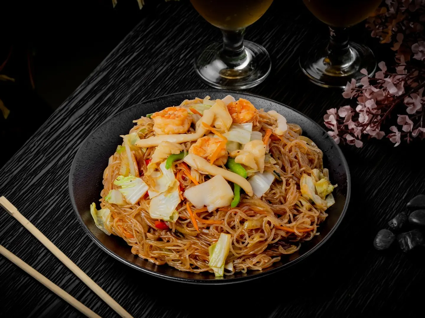 نودلز بيهون مأكولات بحرية