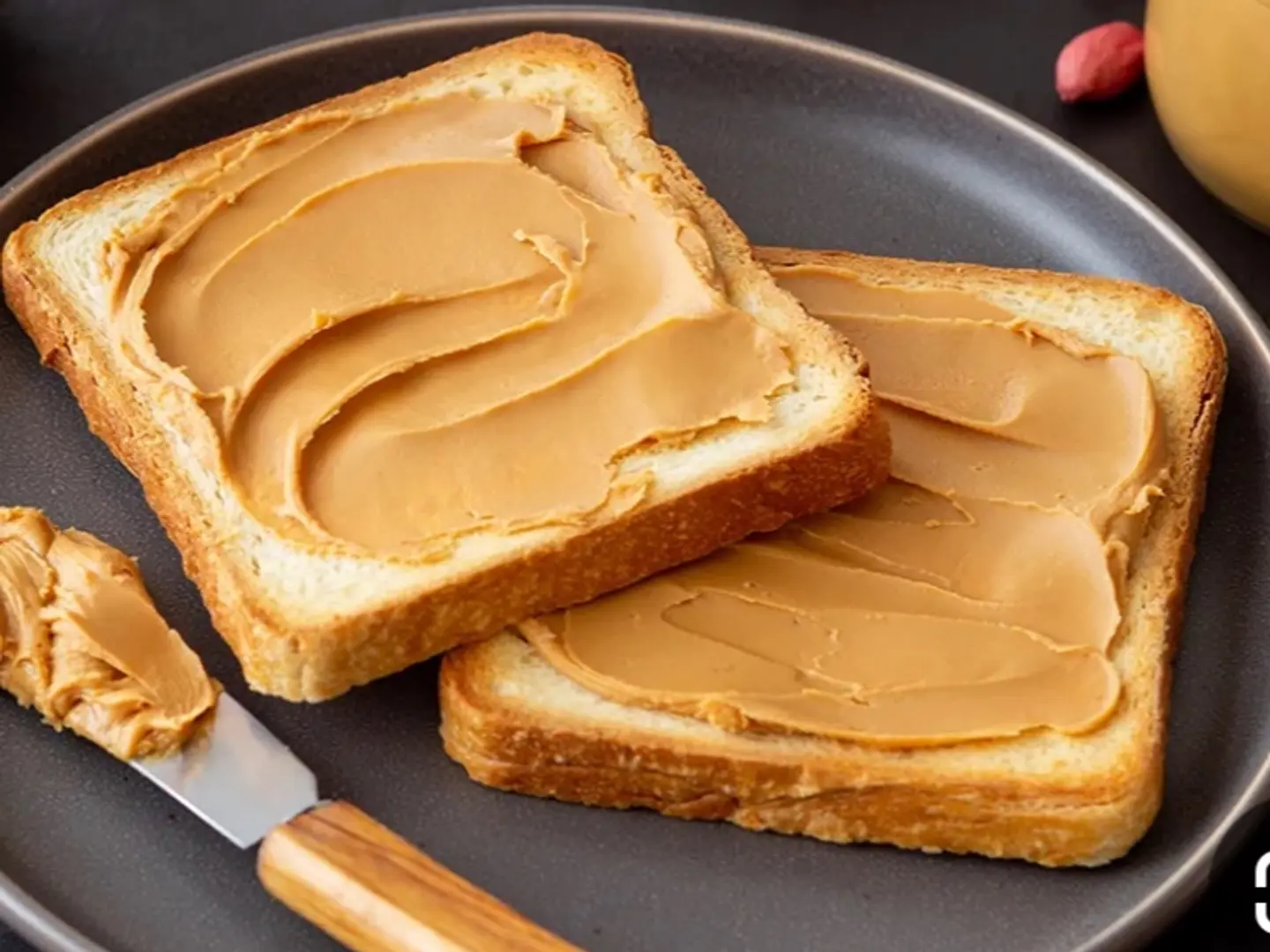 Peanut Sandwich