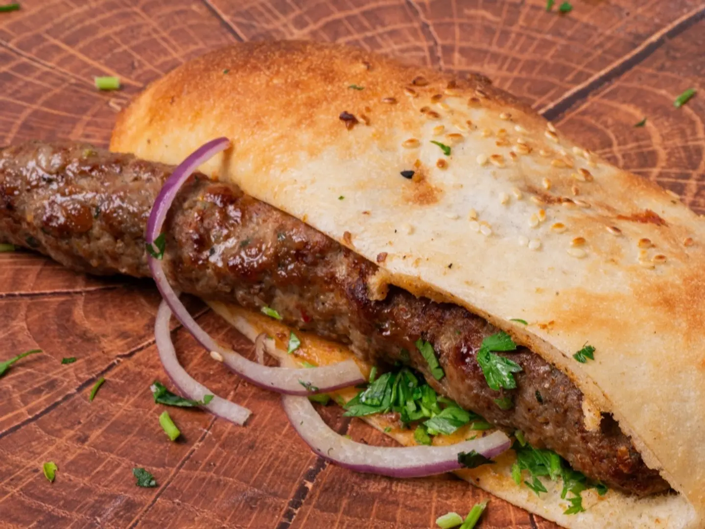 ساندوتش كفته لحم